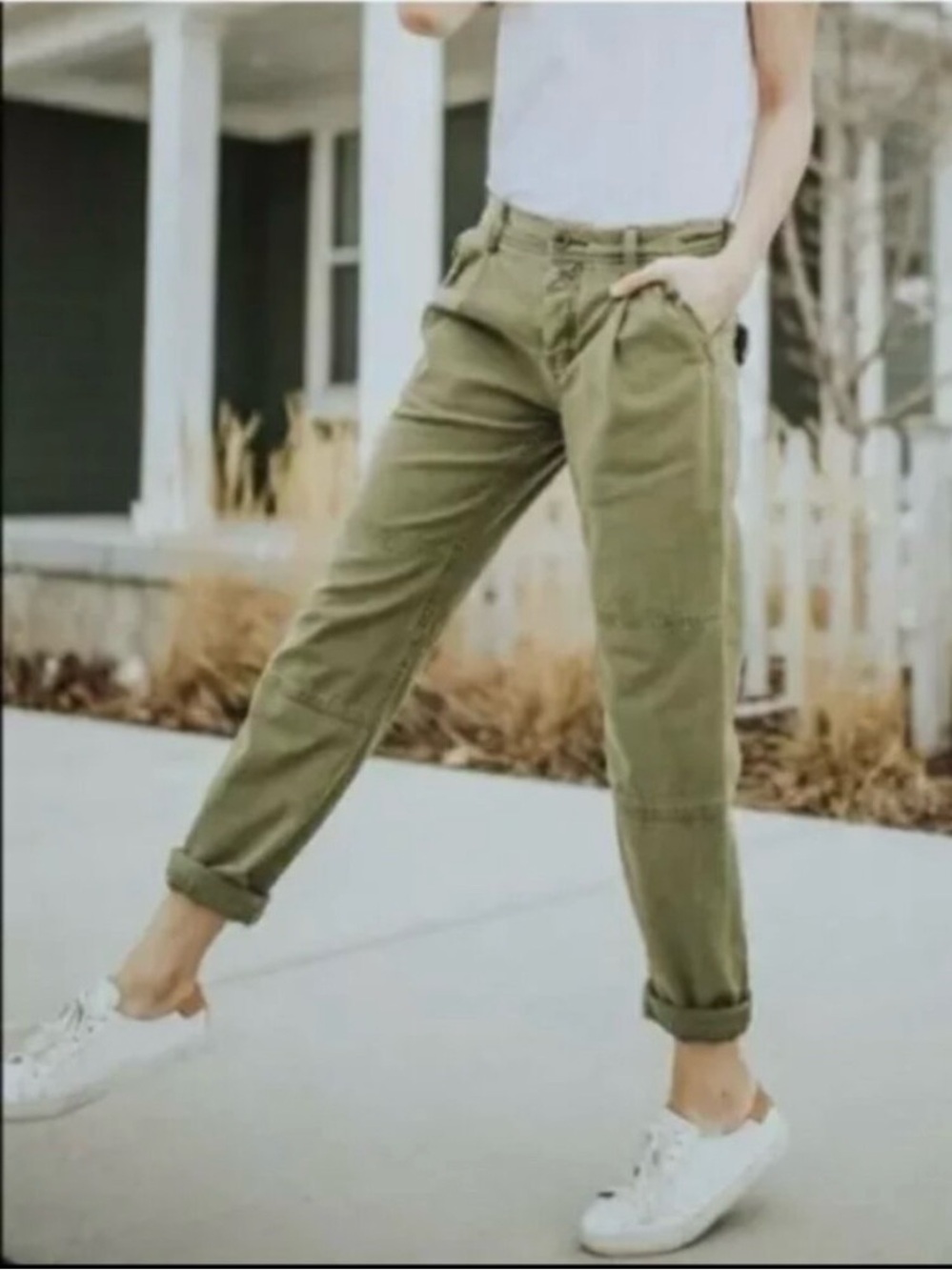 Free People Utility Boyfriend Cropped Pants in Moss Green Women’s Size 28